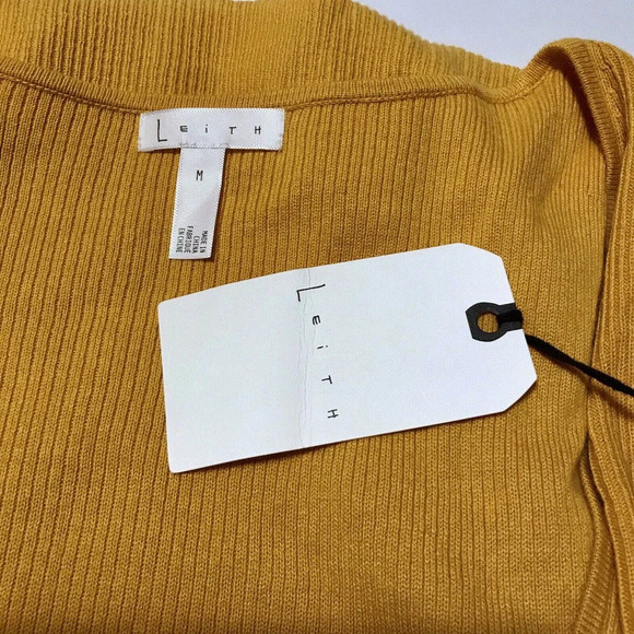 Leith NWT V-Neck Sweater for Women Size M - Picture 7 of 8